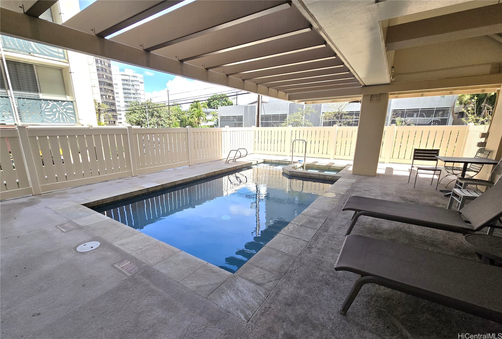 Pacific Manor Residential Lease