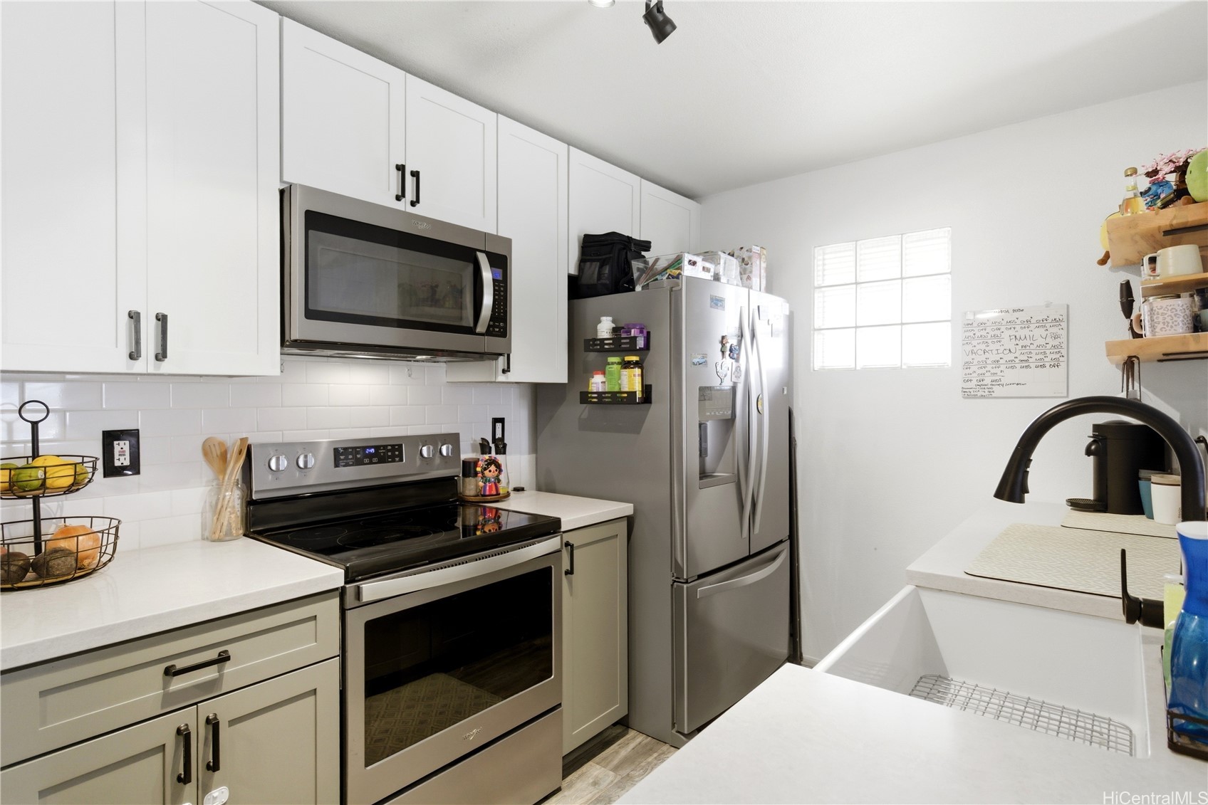 91-1207 Kaneana Street 6J