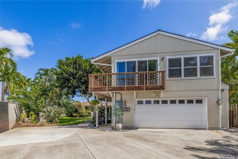 Photo of 676 Mokapu Road, Kailua, HI 96734 (MLS # 202522041)
