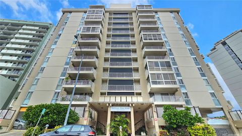 Photo of 1624 Kanunu Street #304, Honolulu, HI 96814 (MLS # 202527793)