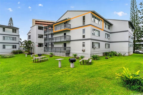 Photo of 46-261 Kahuhipa Street #A306, Kaneohe, HI 96744 (MLS # 202612206)