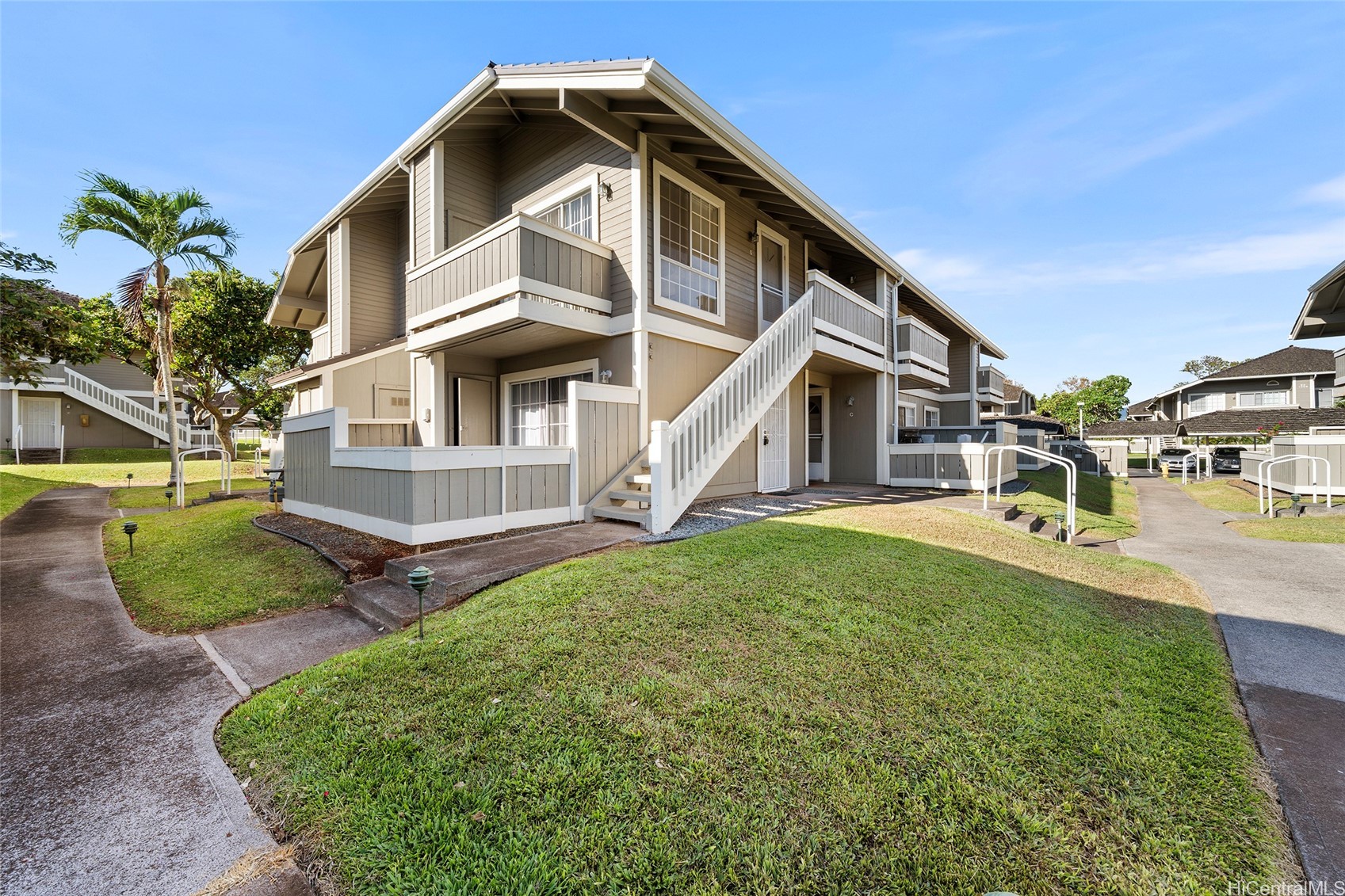 Royal Palm At Waipio 3 Condominium