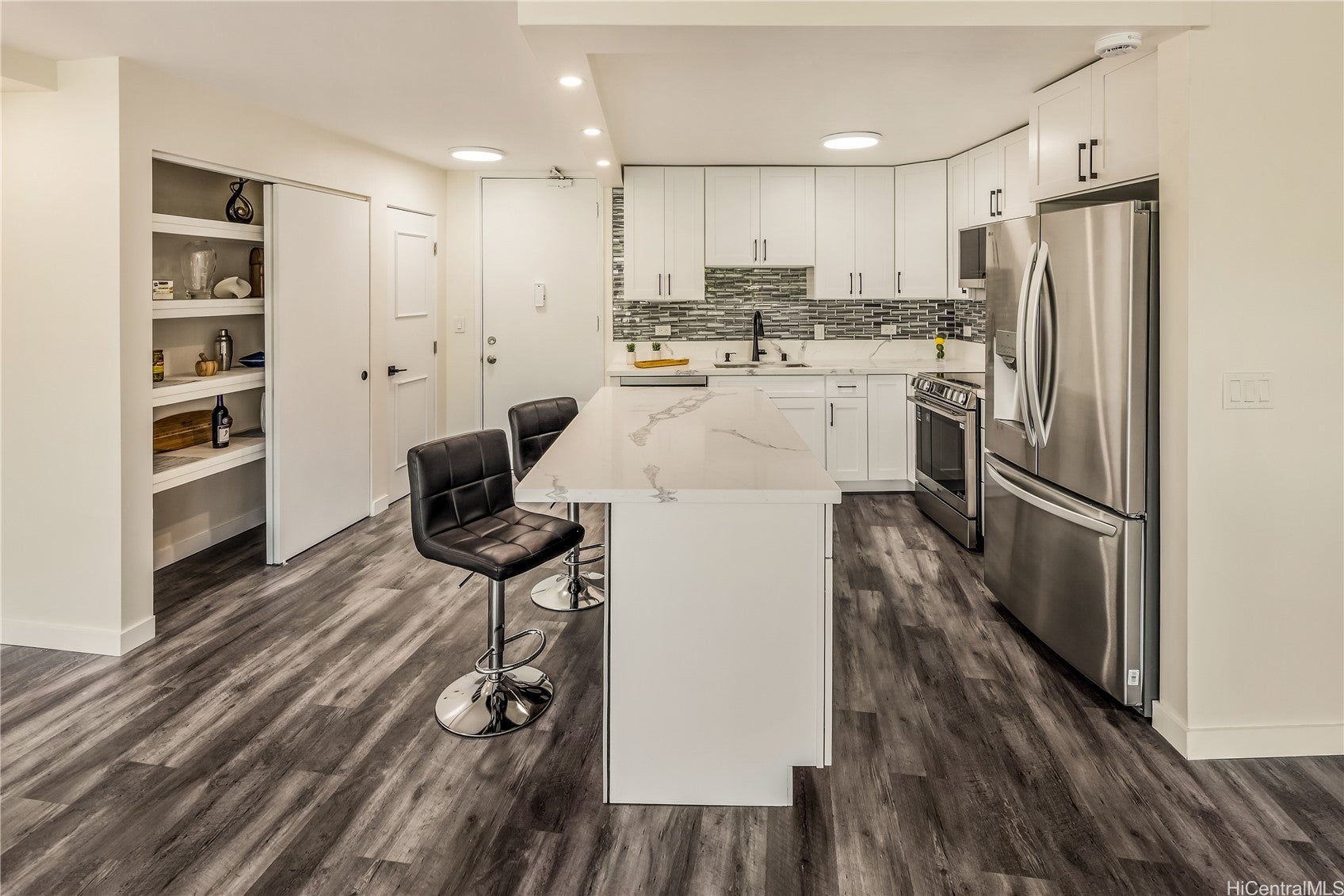 1717 Ala Wai Boulevard 306