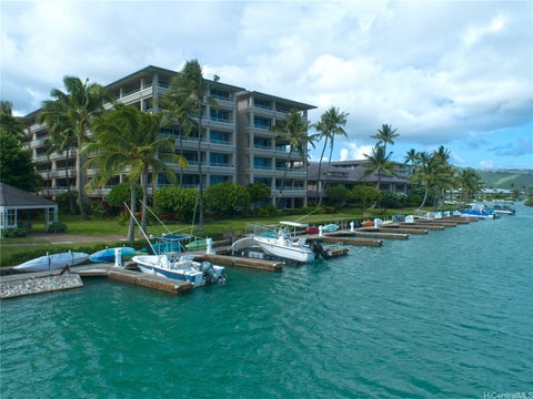 Photo of 1 Keahole Place #2113, Honolulu, HI 96825 (MLS # 202618786)