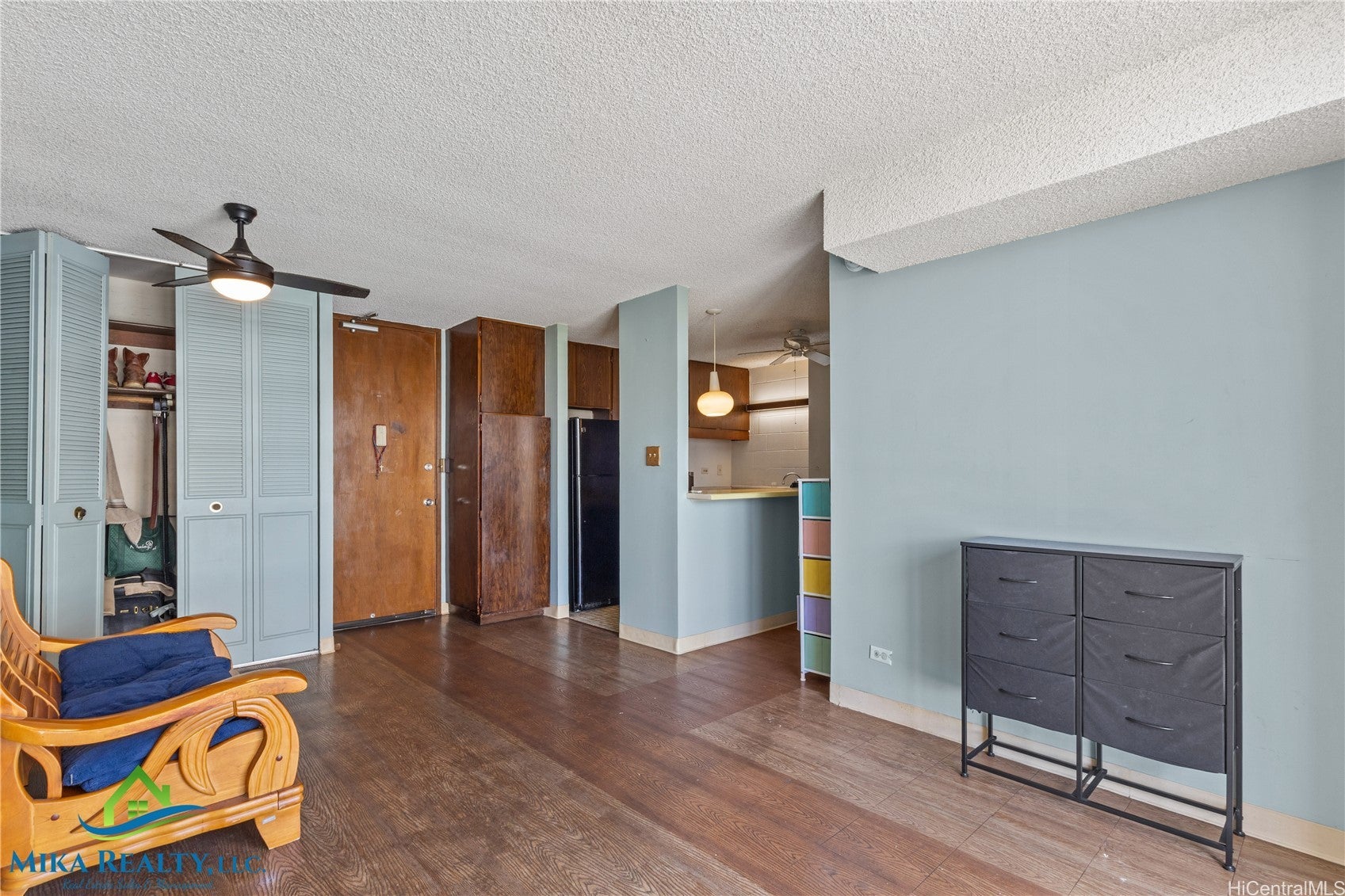 1415 Punahou Street 805
