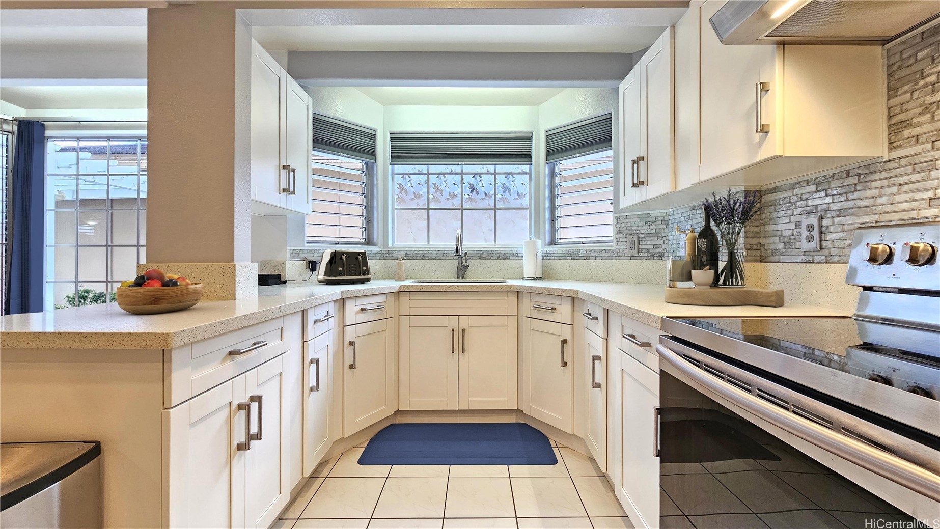 94-1036 Palaiki Street