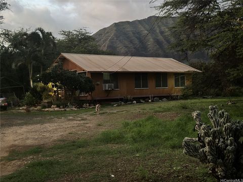 Photo of 85-126 Maiuu Road, Waianae, HI 96792 (MLS # 202528427)