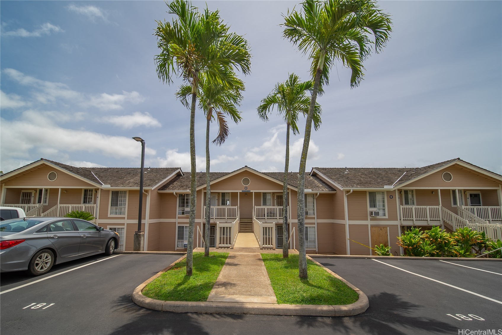 Cliffside Village At Waipio Condominium