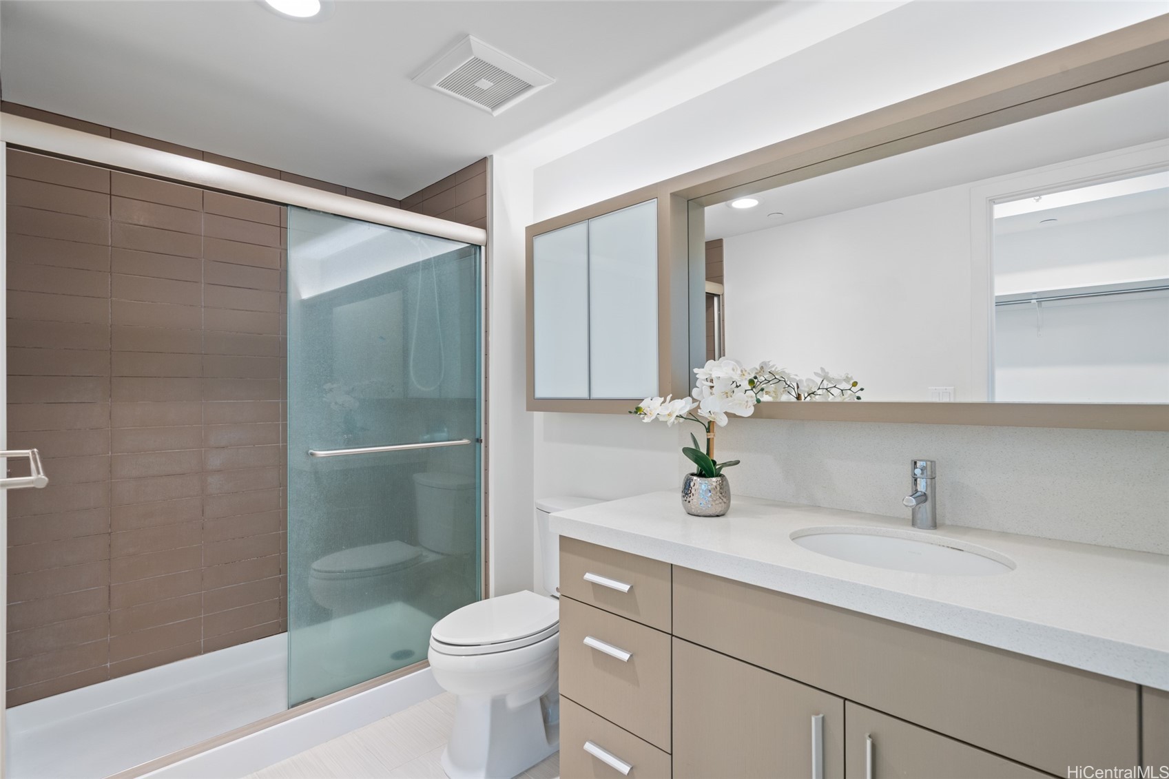 600 Ala Moana Boulevard 2402