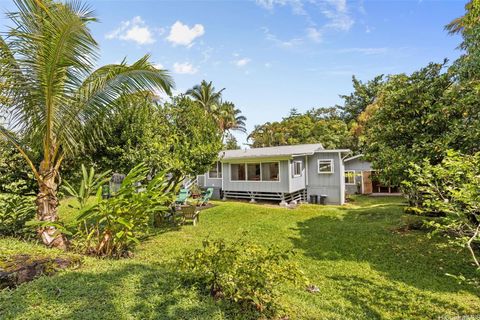 Photo of 15-1518 20th Avenue, Keaau, HI 96749 (MLS # 202521710)