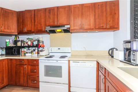 Photo of 511 Hahaione Street #1-2C, Honolulu, HI 96825 (MLS # 202526282)