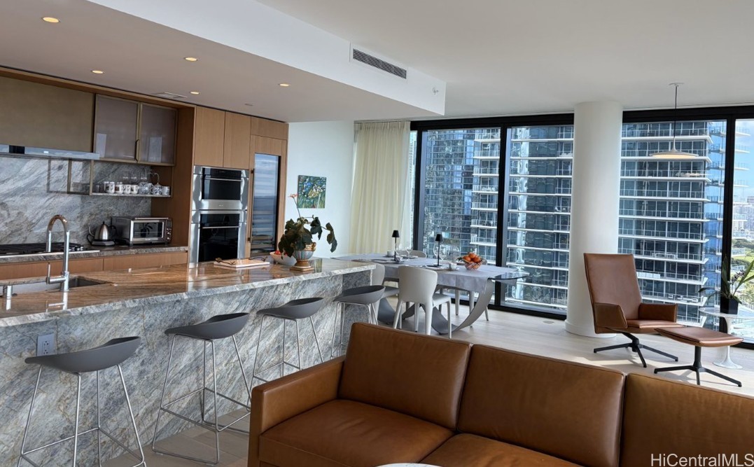 1100 Ala Moana Boulevard 1900