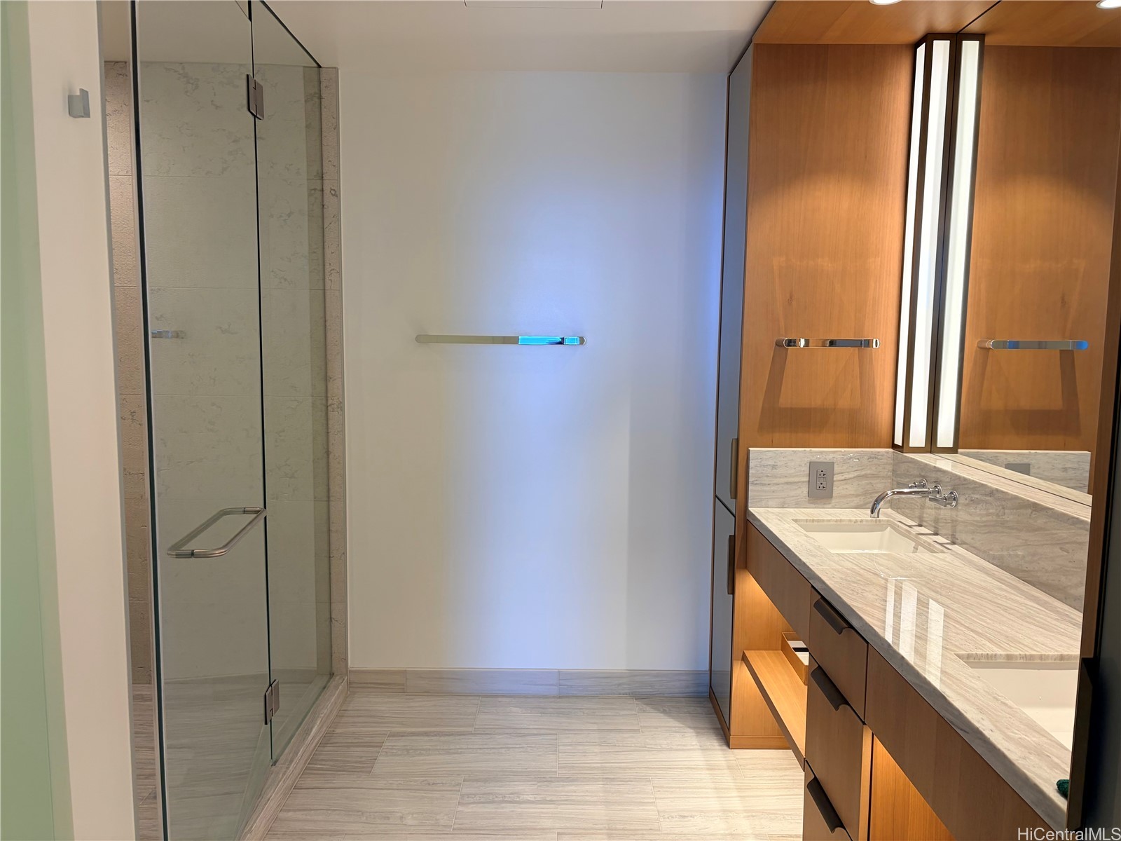 1100 Ala Moana Boulevard 1900