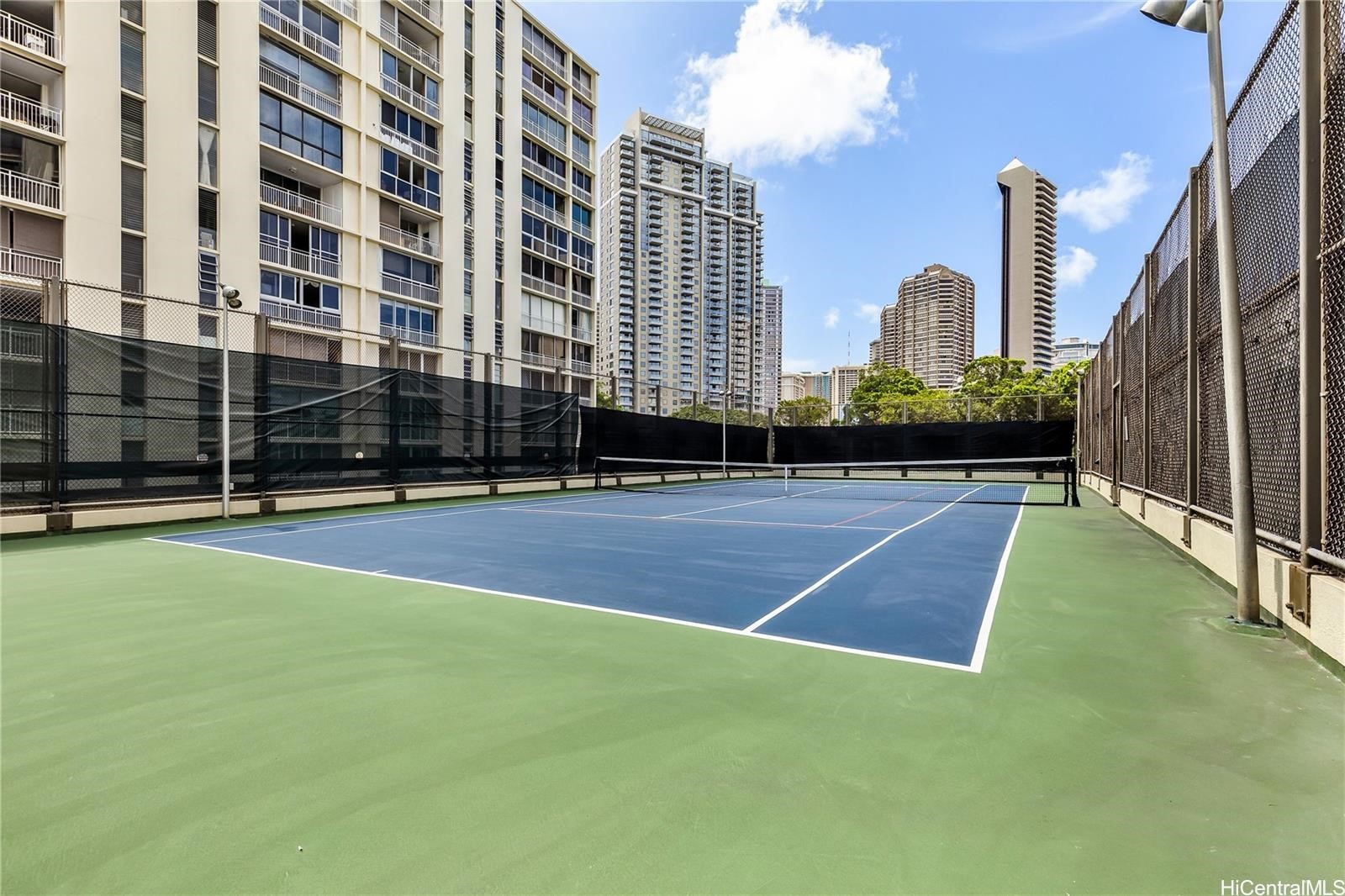 Yacht Harbor Towers Condominium