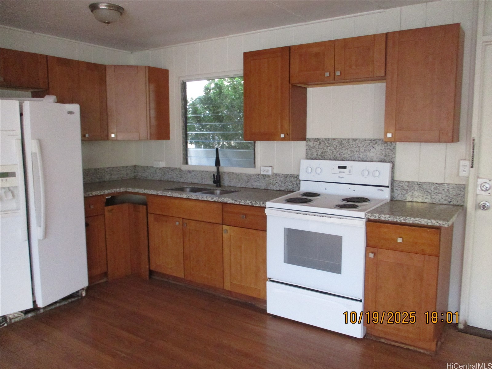 87-151 Kulaaupuni Street