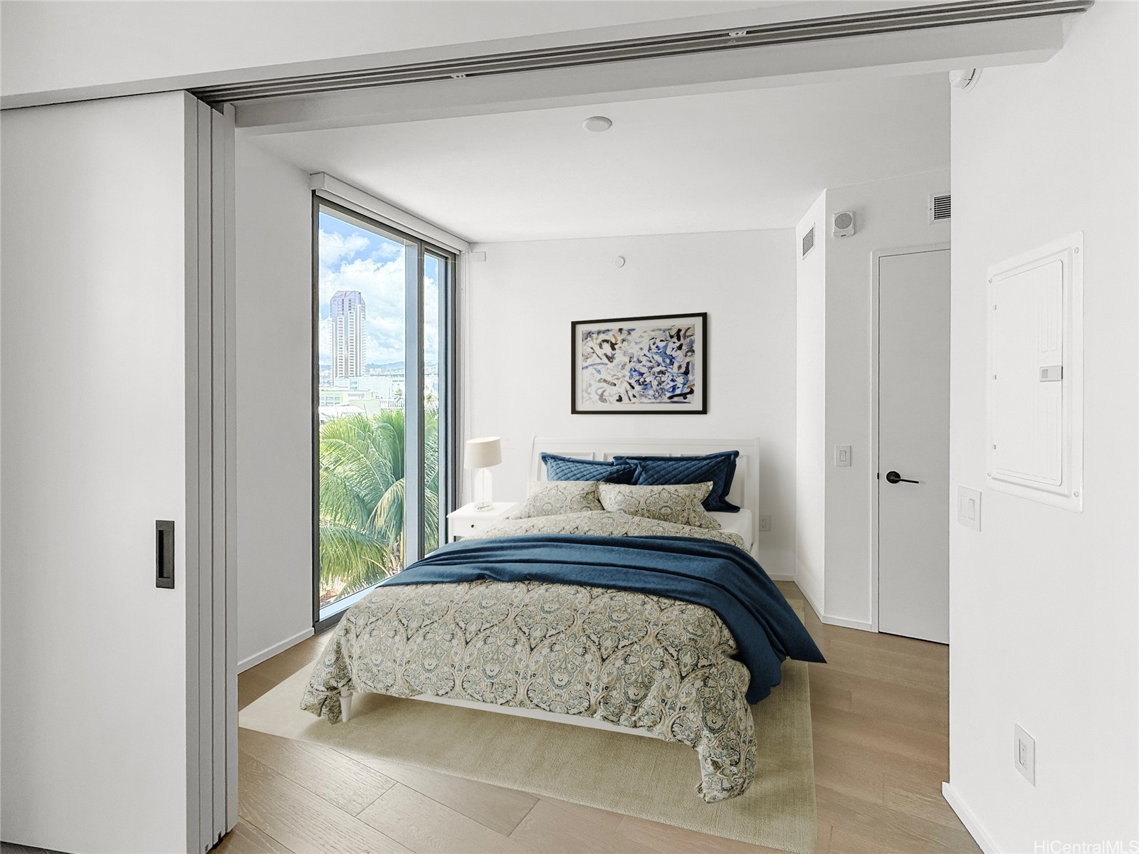 1000 Auahi Street 403