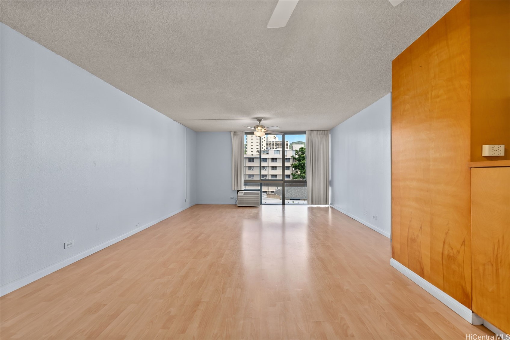 1441 Piikoi Street 405