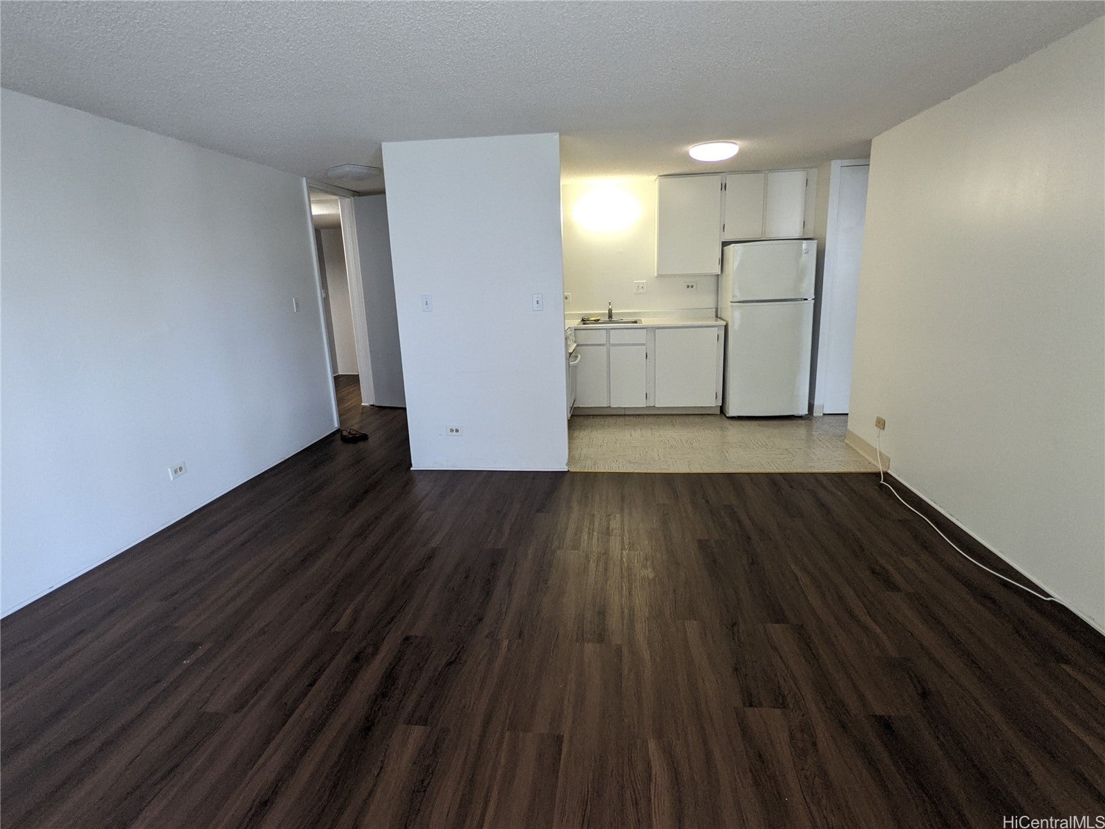 440 Lewers Street 302