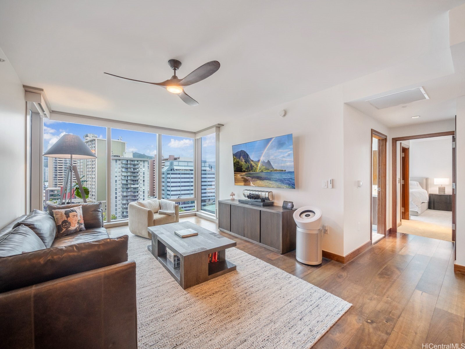1555 Kapiolani Boulevard 914