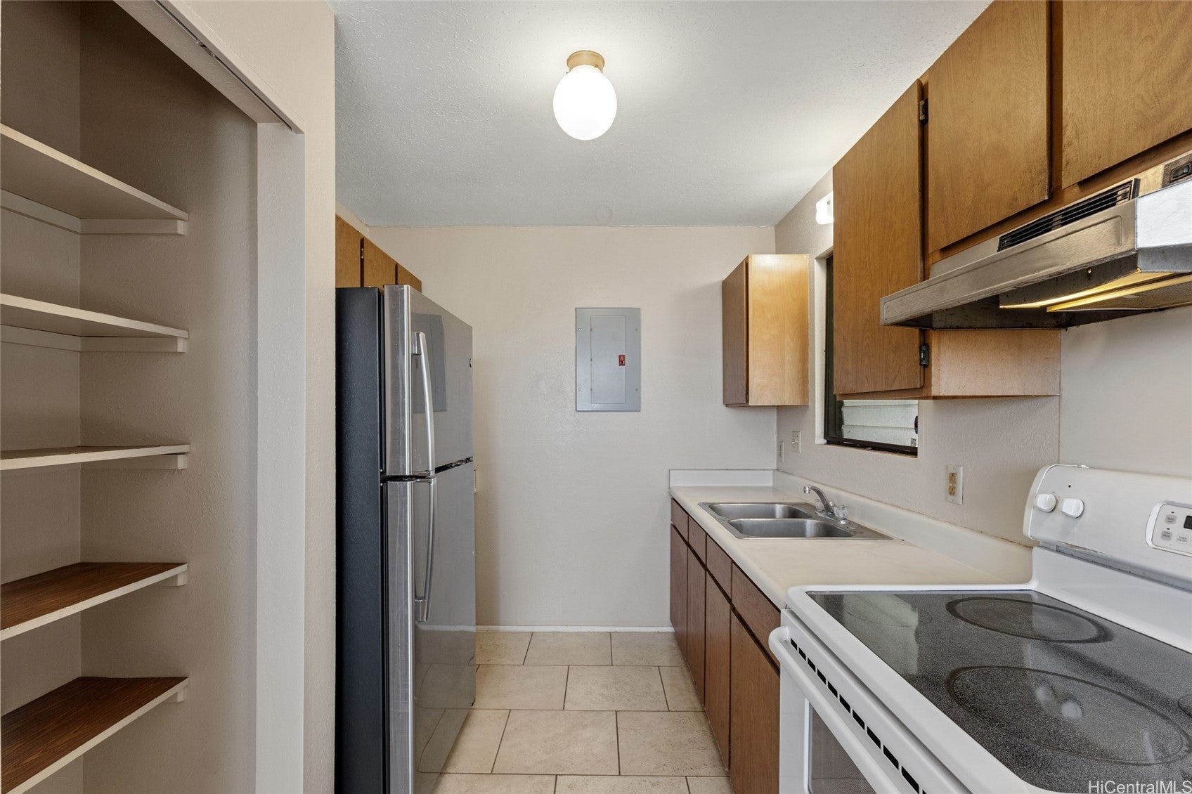 66-112 Wanini Place