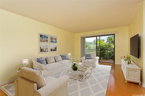 98-364 Kaonohi Street 11386 Aiea HI 96701