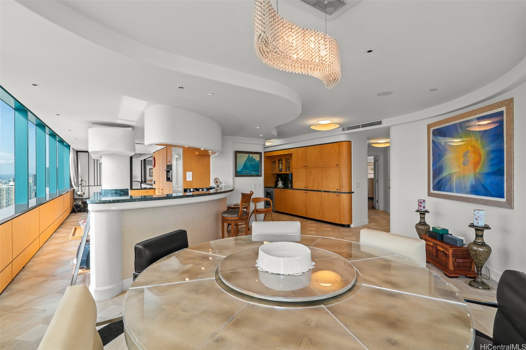 1888 Kalakaua Avenue 3704