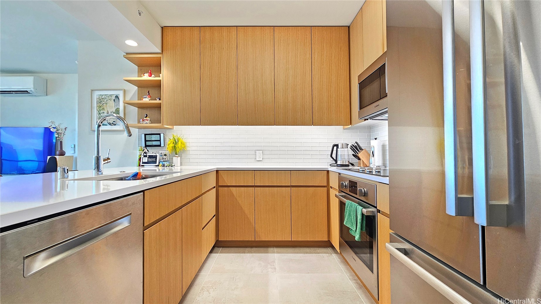 1388 Kapiolani Boulevard 1608