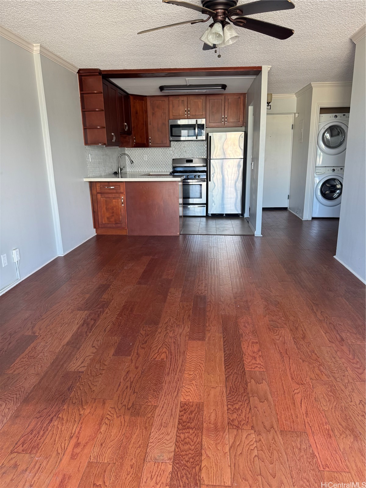 475 Atkinson Drive 1605