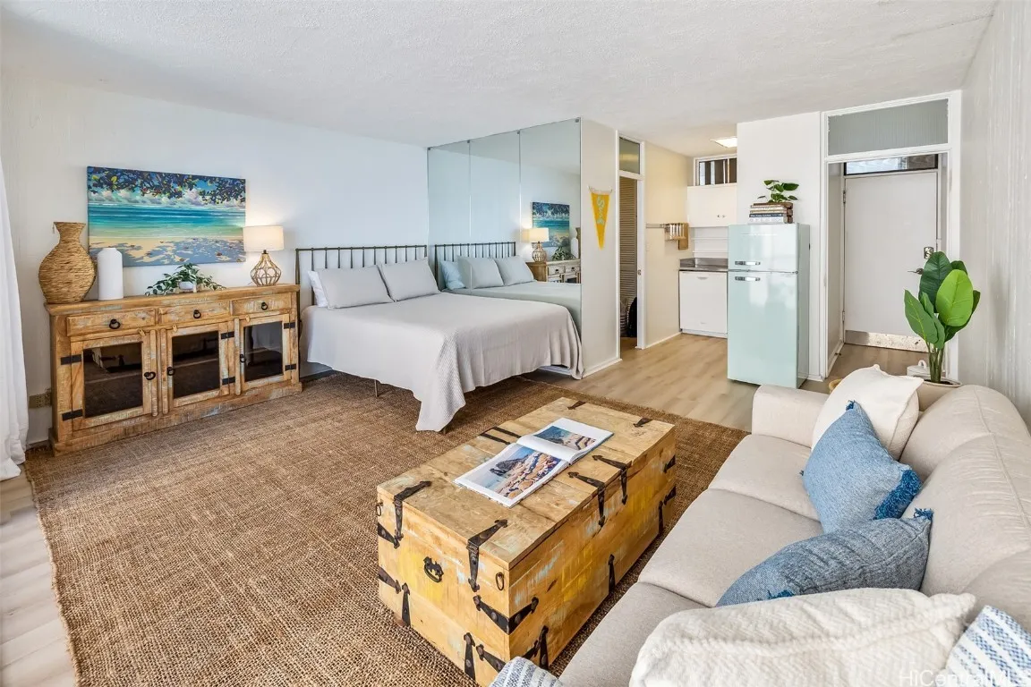 Honolulu, Hawaii 96815, United States, ,1 BathroomBathrooms,Residential,Active,102344