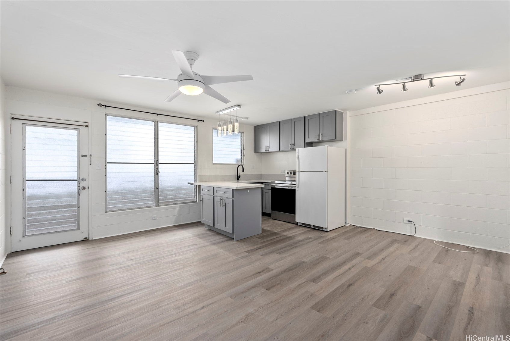1531 Makiki Street #406