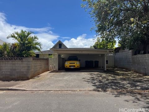 95-595 Naholoholo Street Mililani HI 96789