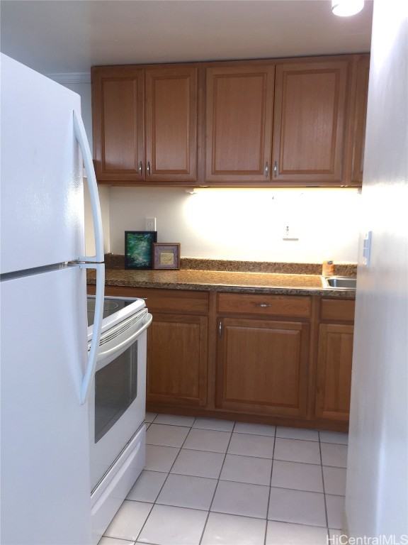 1060 Kamehameha Highway 903A