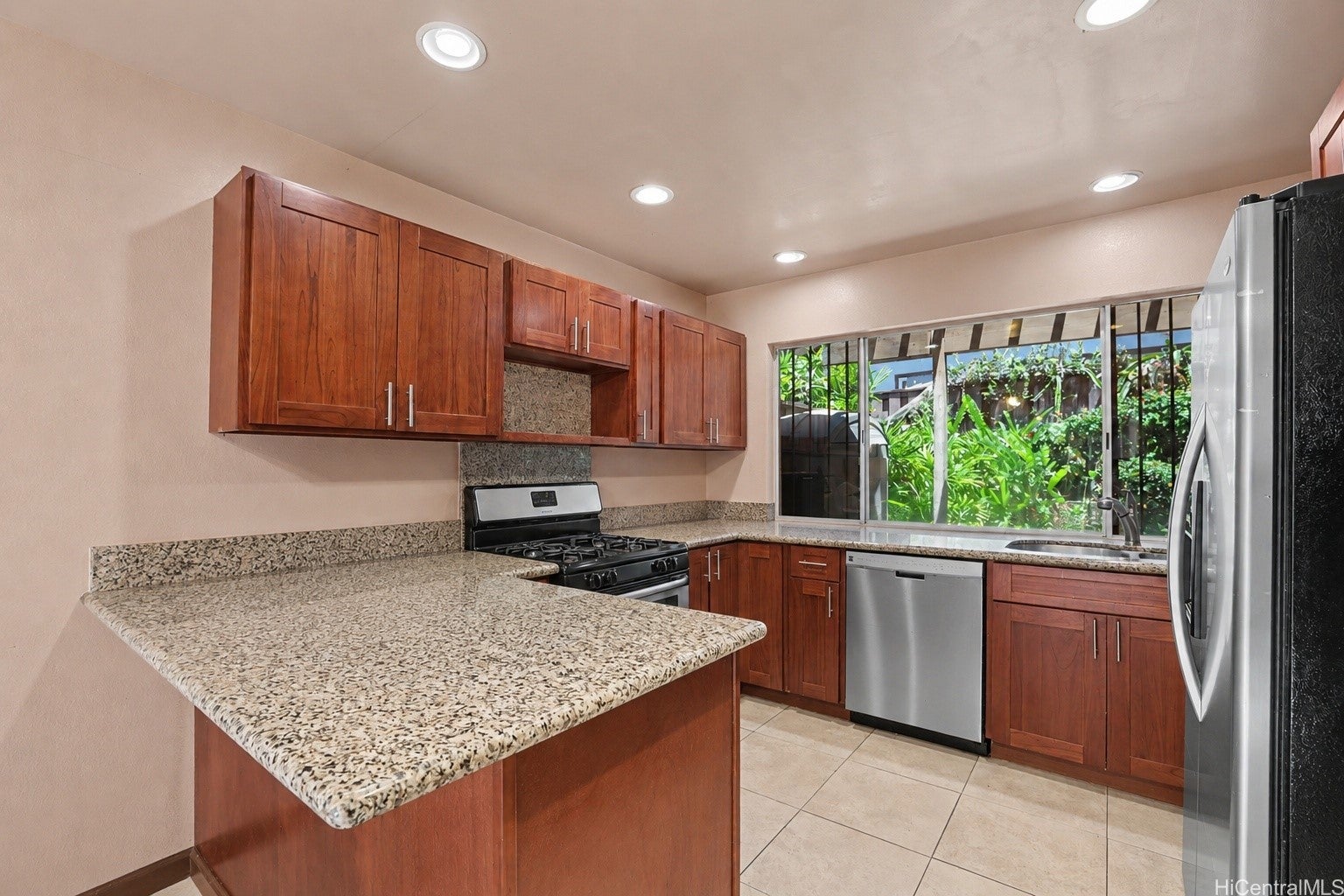 94-1070 Poe Place