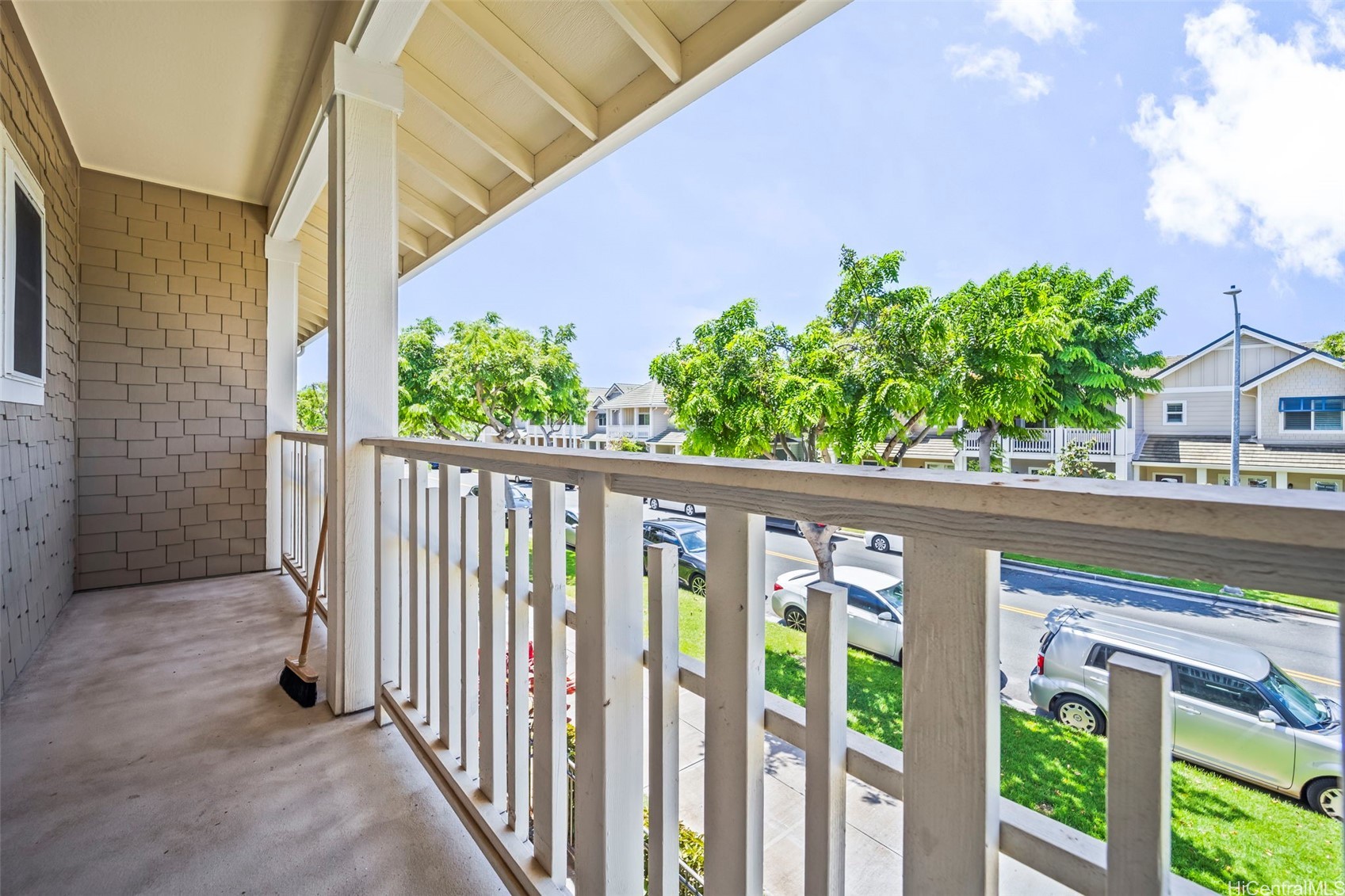 1120 Kakala Street 504