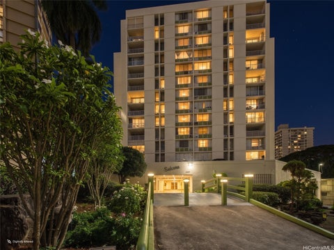 Photo of 2029 Nuuanu Avenue #710, Honolulu, HI 96817 (MLS # 202617519)