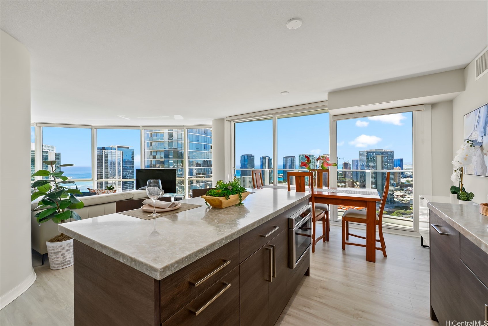 1296 Kapiolani Boulevard II4008