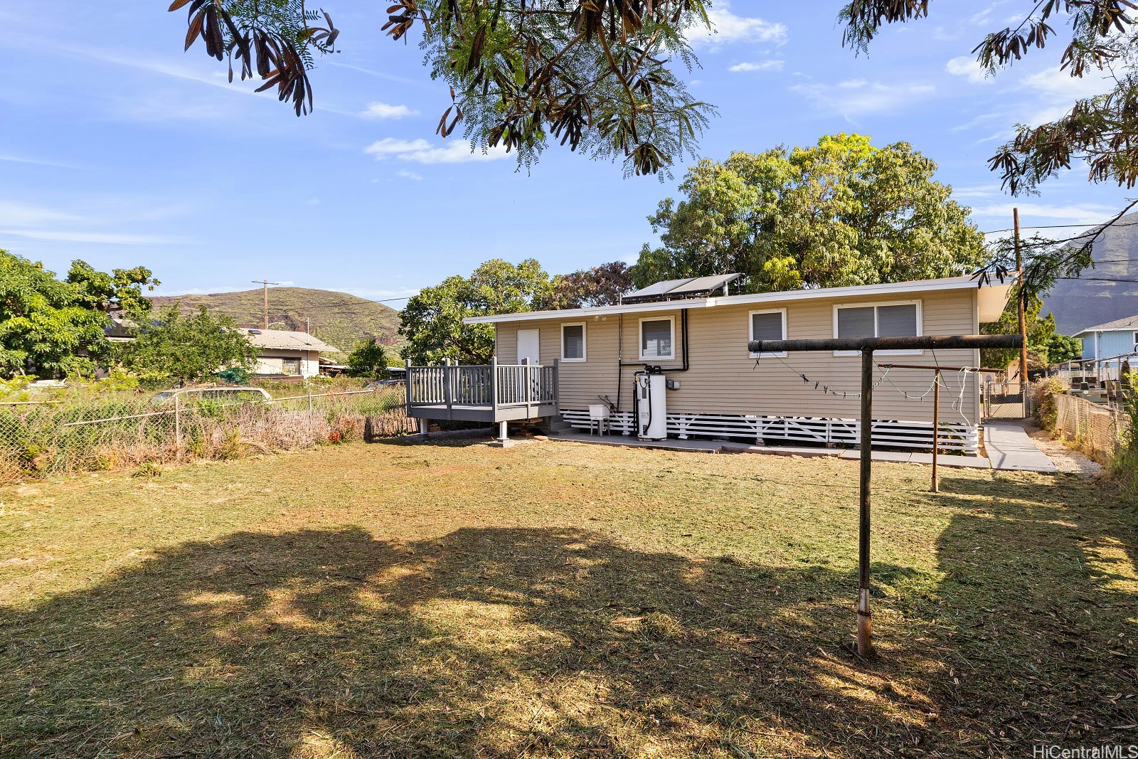 87-1885 Holomalia Street