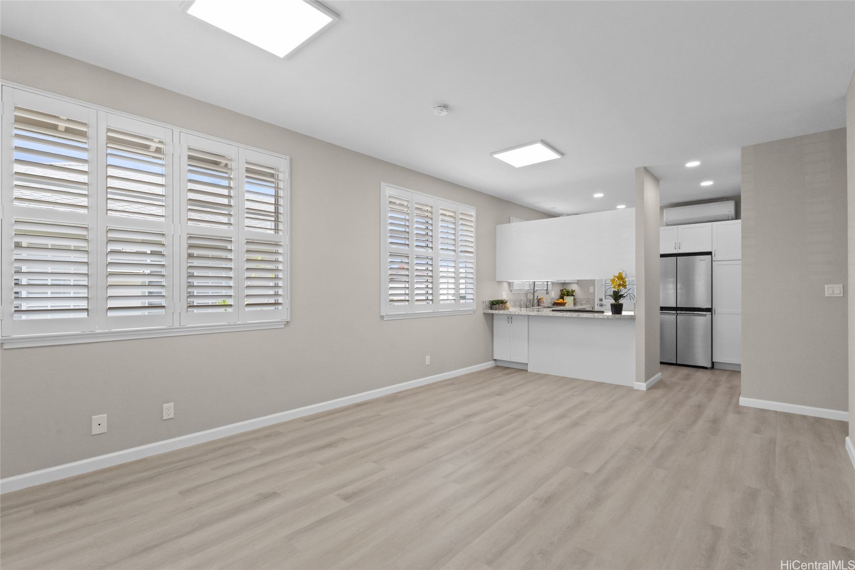 95-1034 Hoailona Street