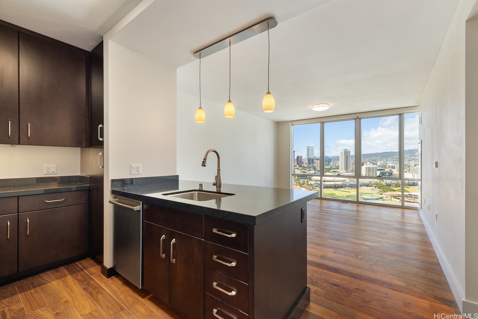 1189 Waimanu Street 2408