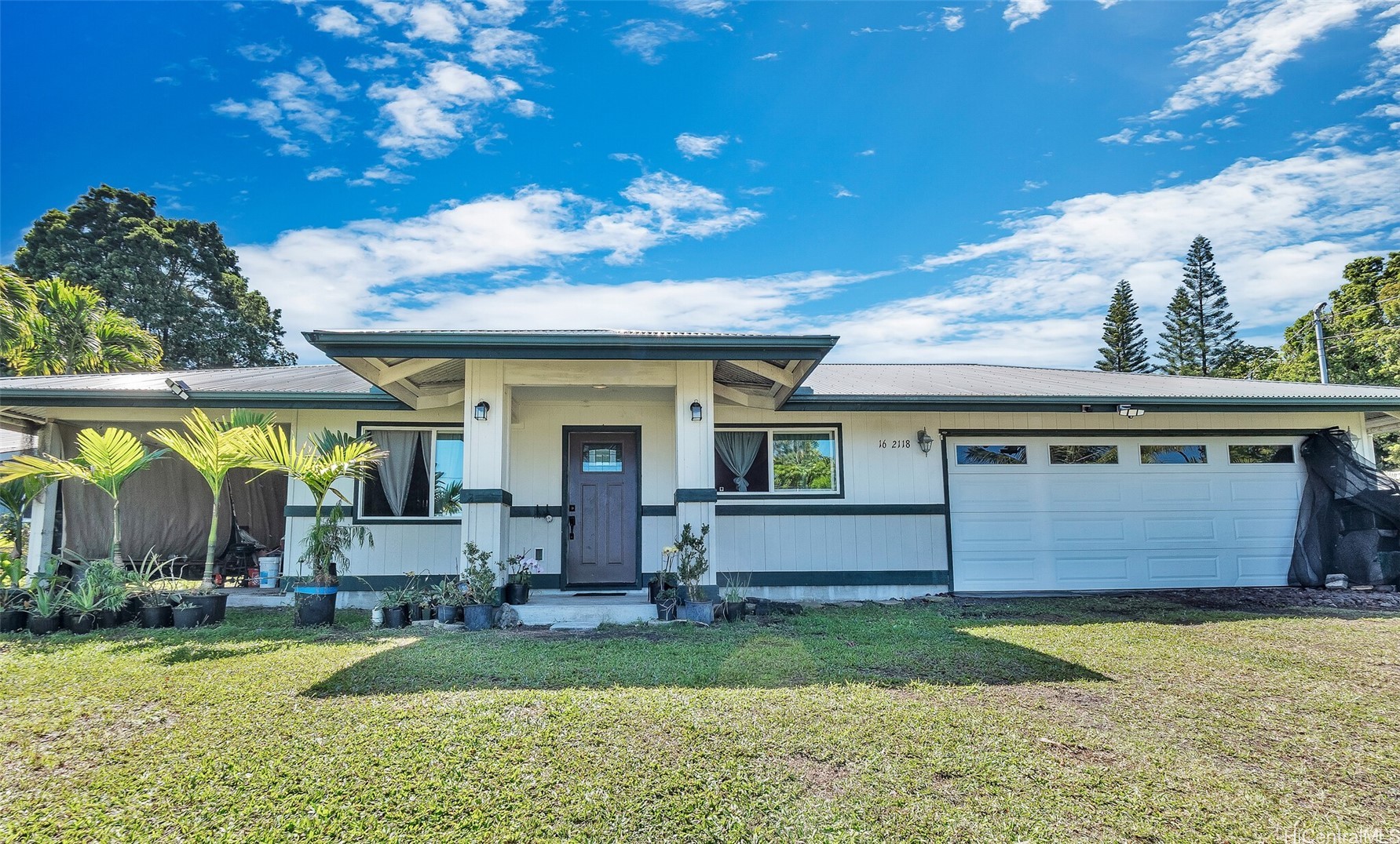 16-2118 Silveroak Drive