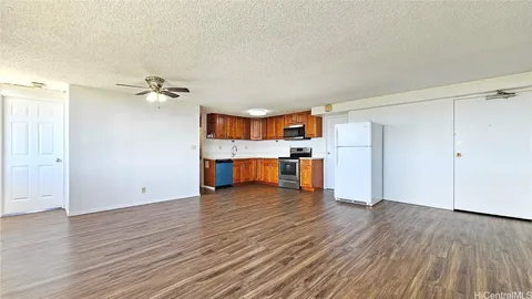 MLS: 202506736