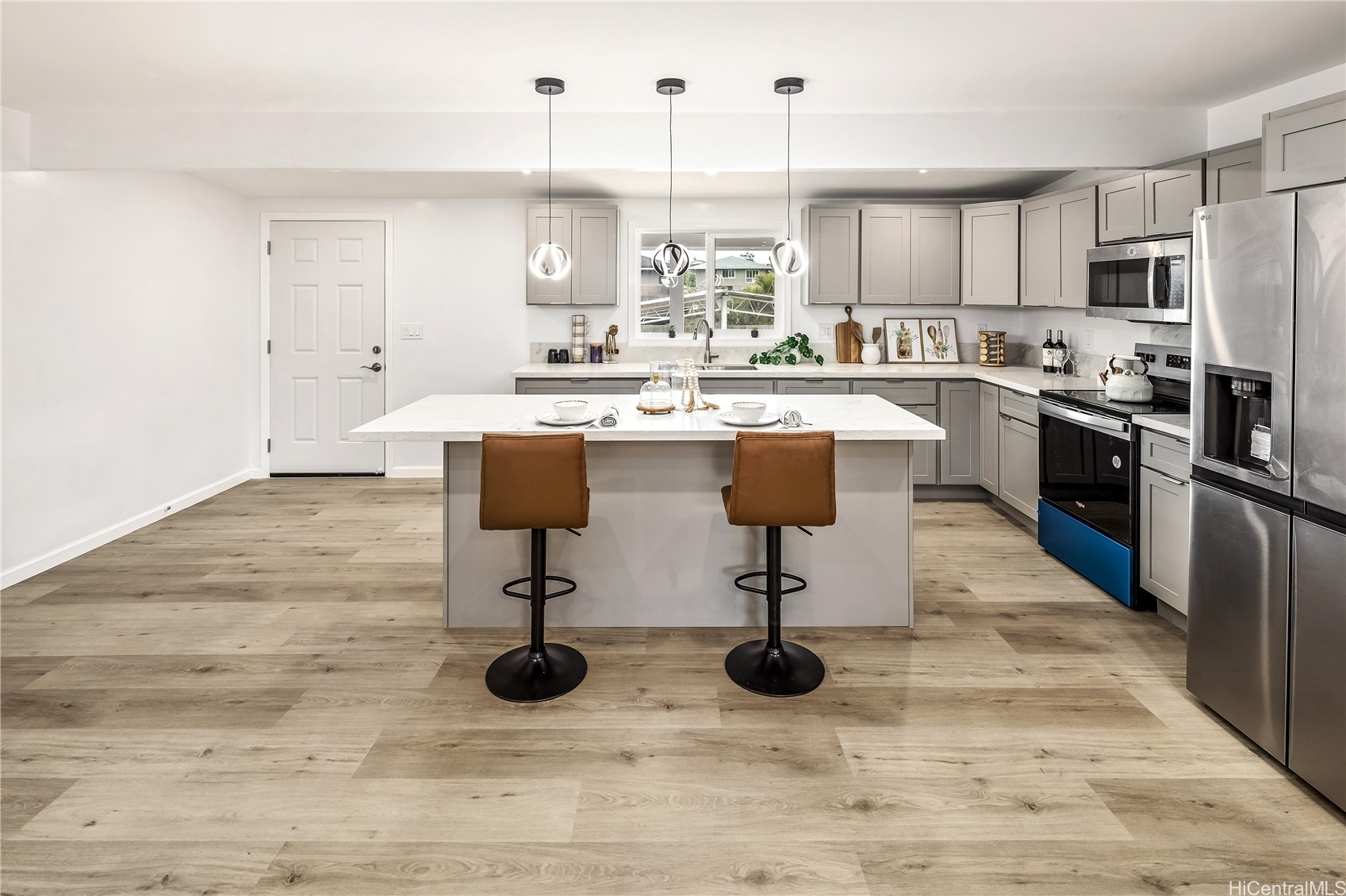 1650 California Avenue