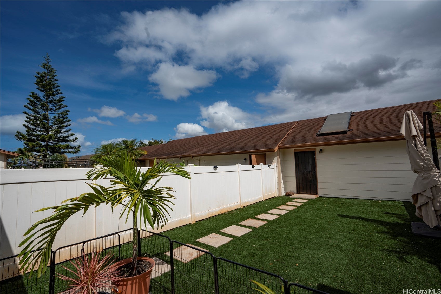 91-1010 Kaimalie Street S5
