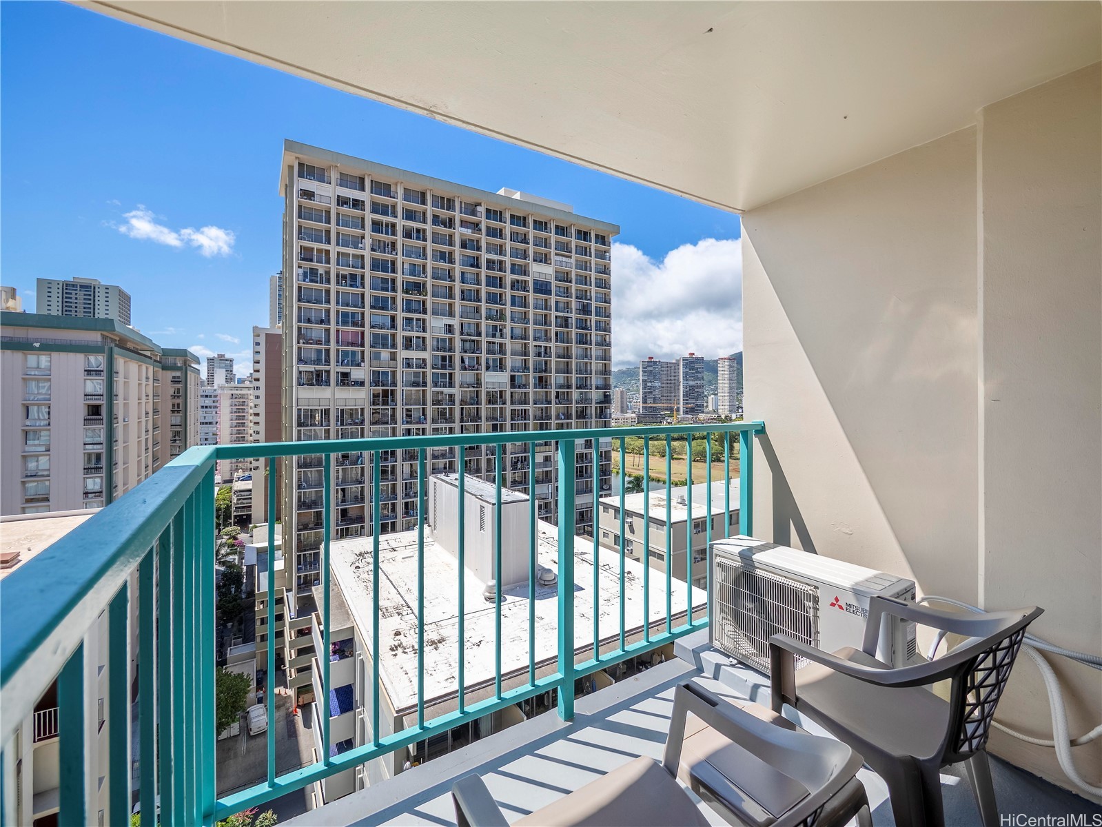 444 Kanekapolei Street 1504