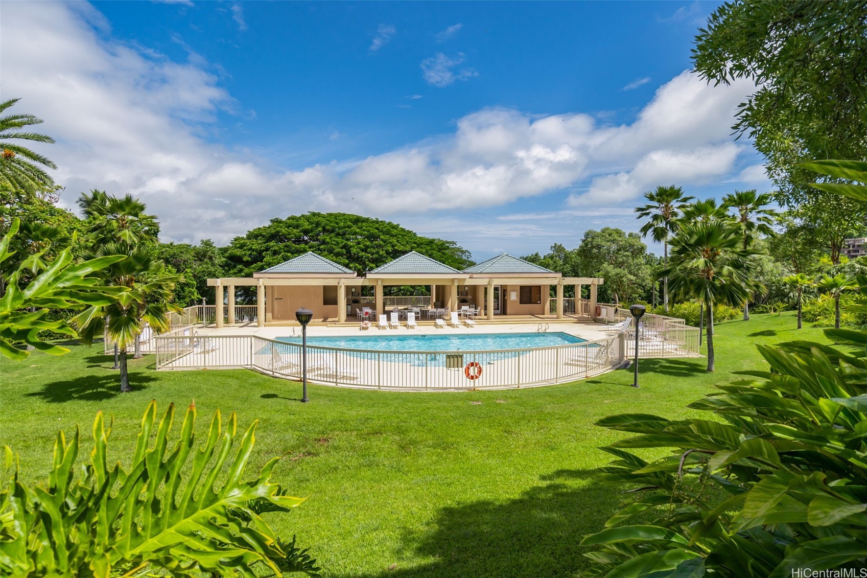 Puu Alii 1-5 Condominium