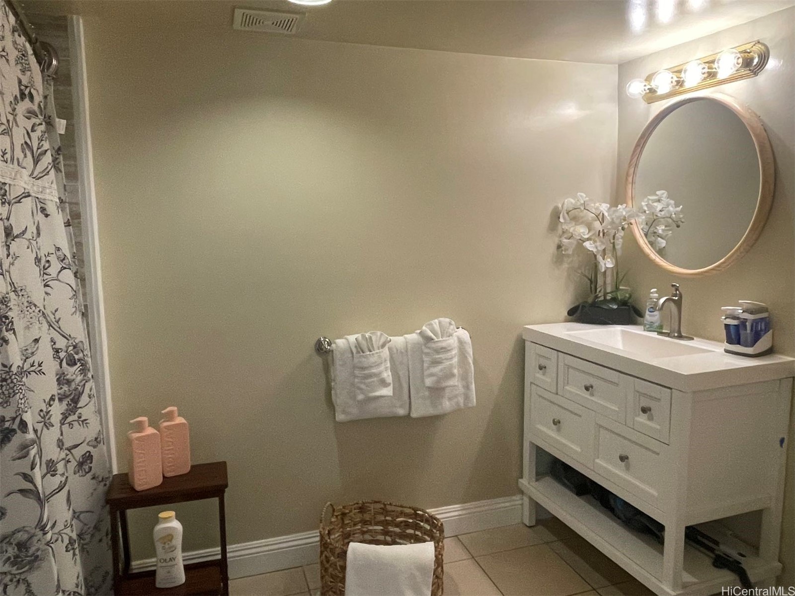 1850 Ala Moana Boulevard 429