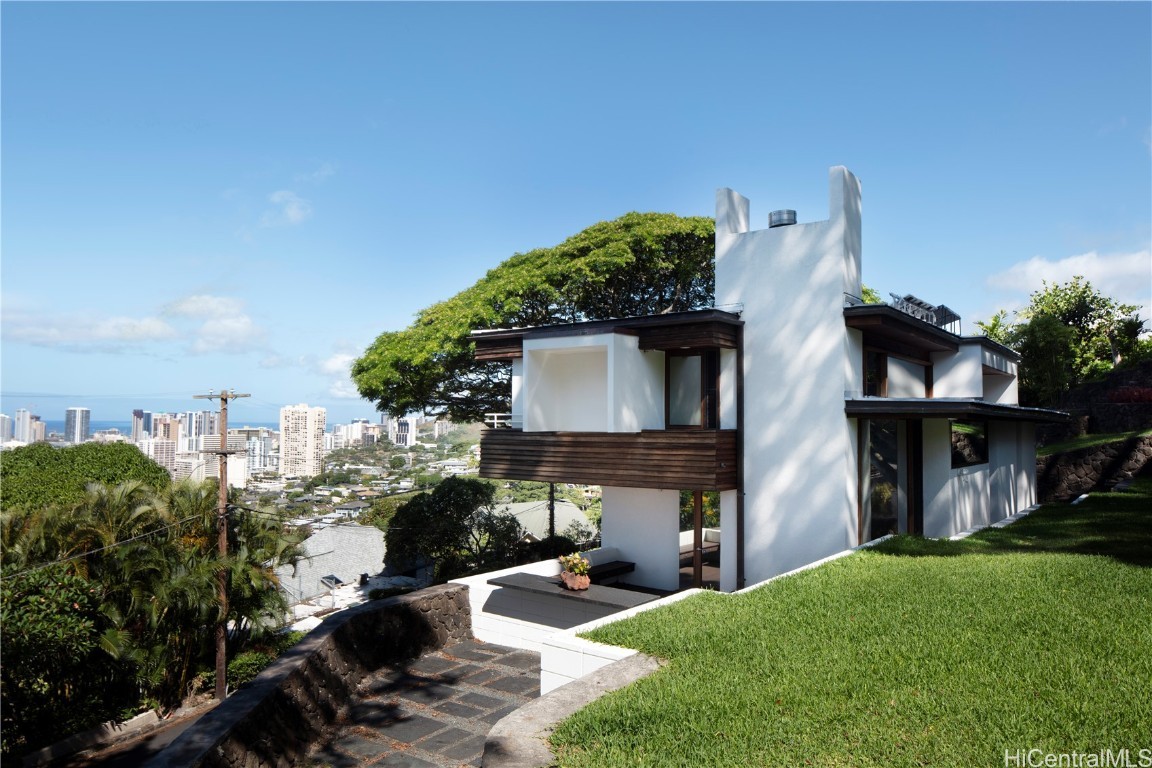 2244 Round Top Drive