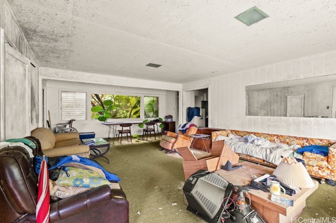 3405 Nuuanu Pali Drive