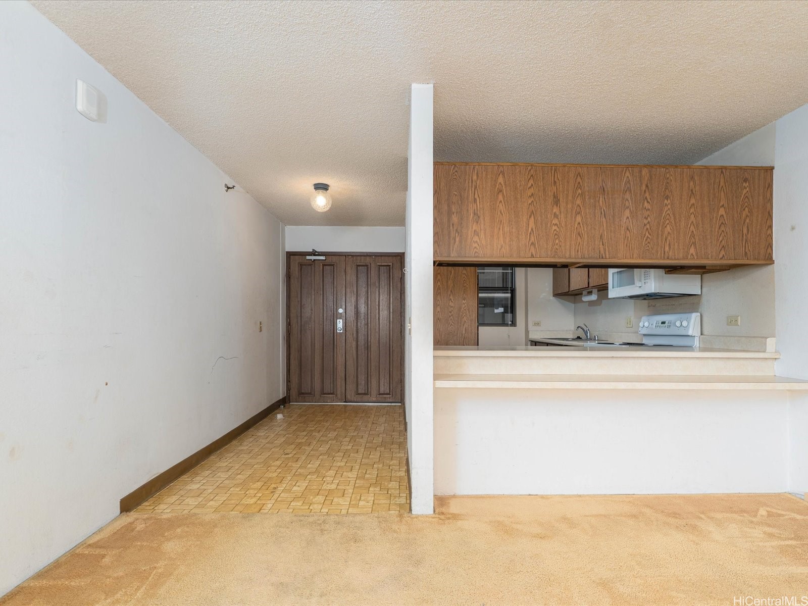 98-487 Koauka Loop B608