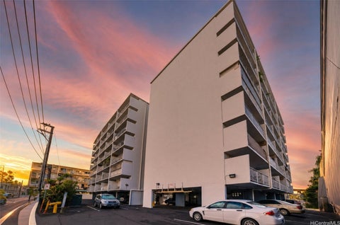 Photo of 1941 Church Lane #206, Honolulu, HI 96826 (MLS # 202617601)